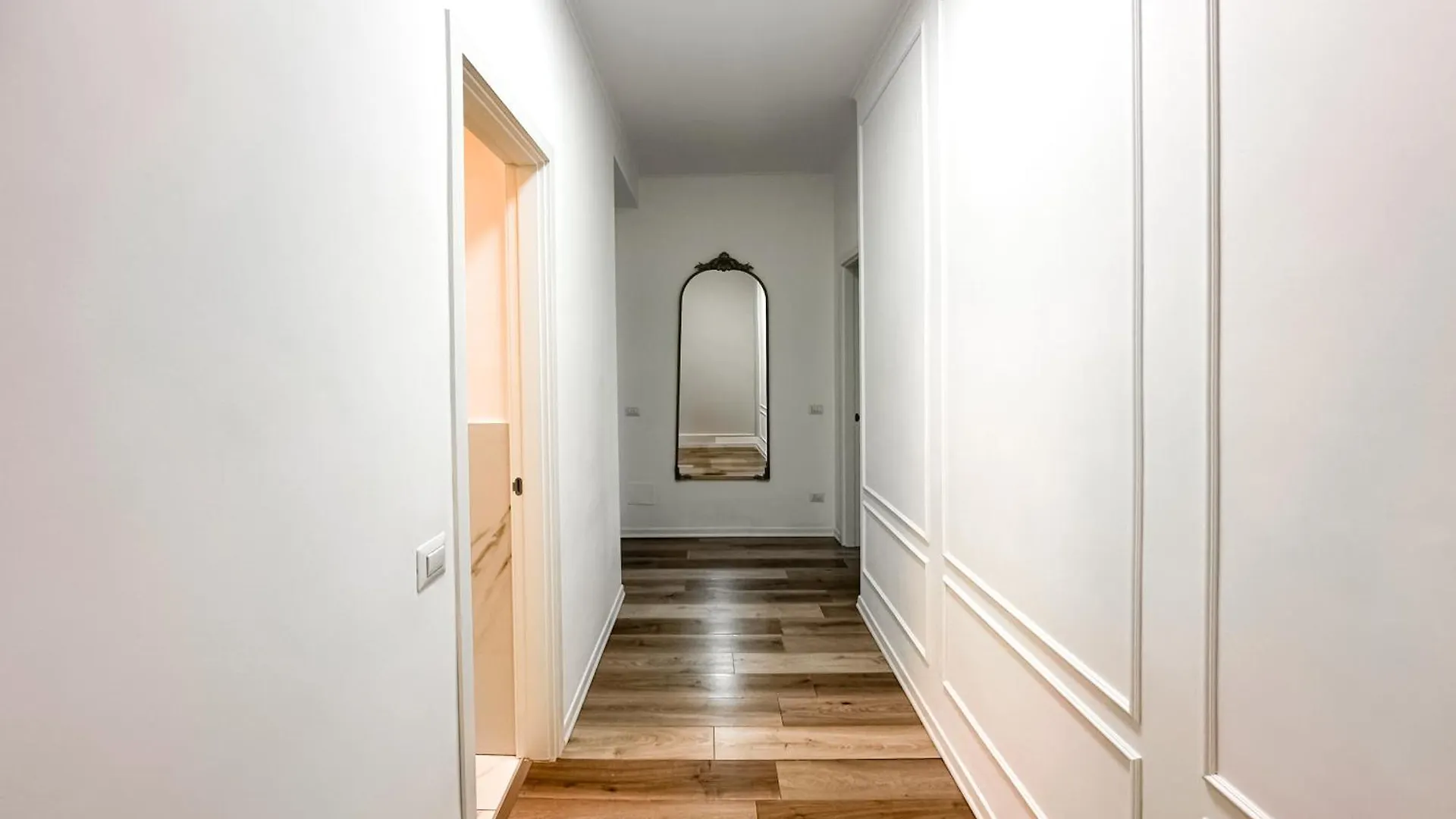 Elegante 80Mq Vicino Sempione Apartment Milan Italy