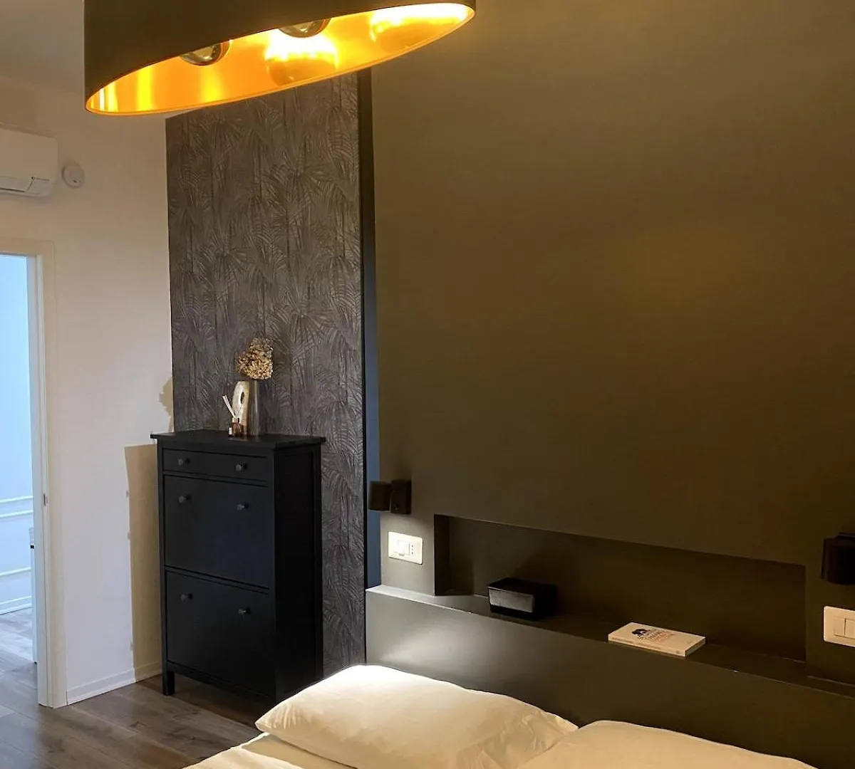 Elegante 80Mq Vicino Sempione Apartman Milánó
