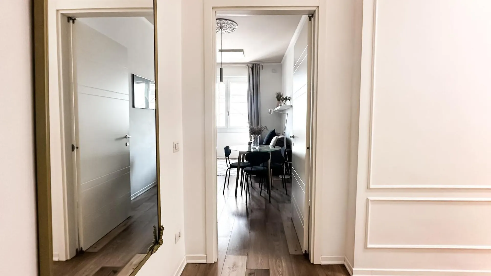 Elegante 80Mq Vicino Sempione Apartman Milánó
