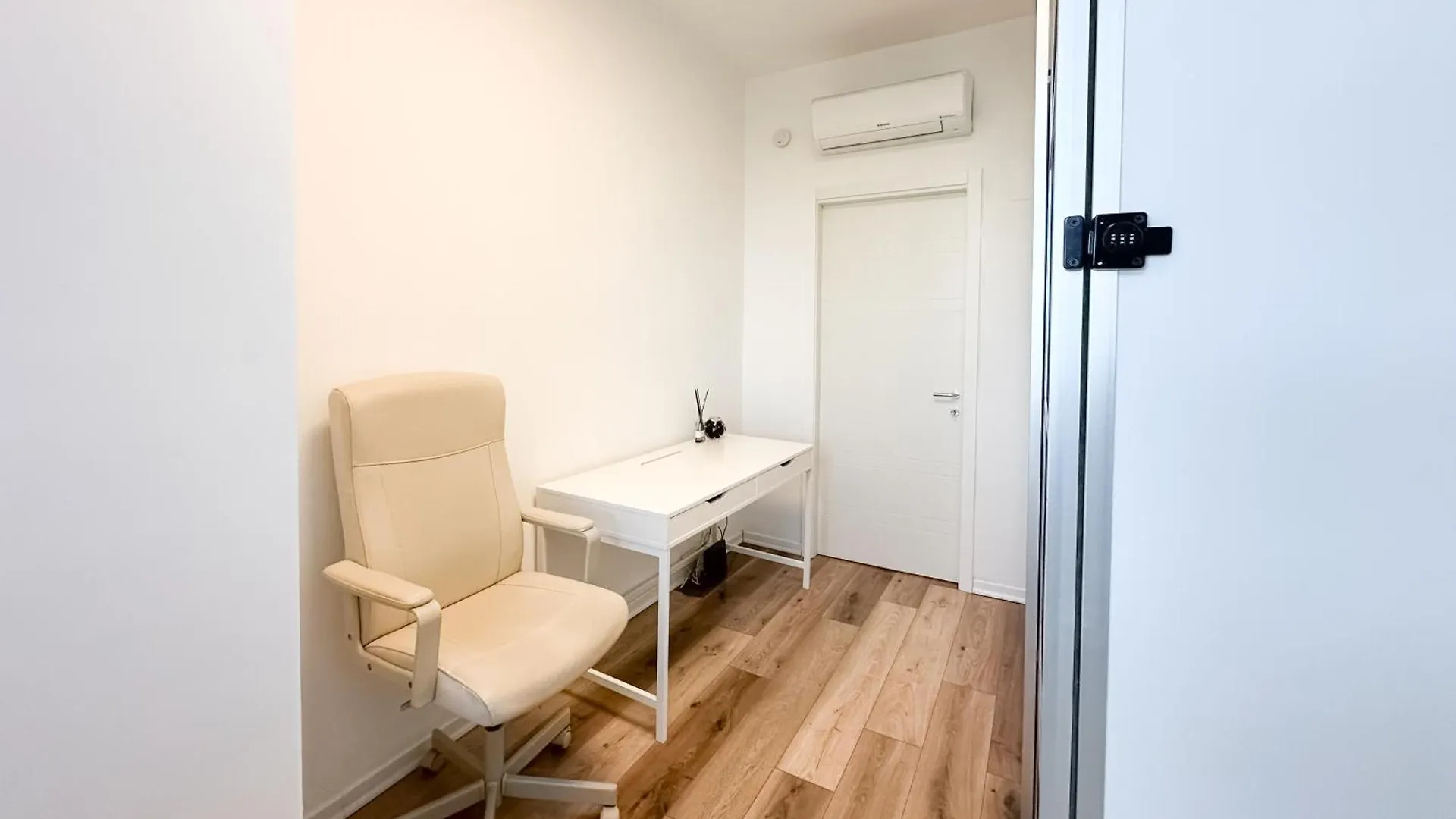 Elegante 80Mq Vicino Sempione Apartman Milánó